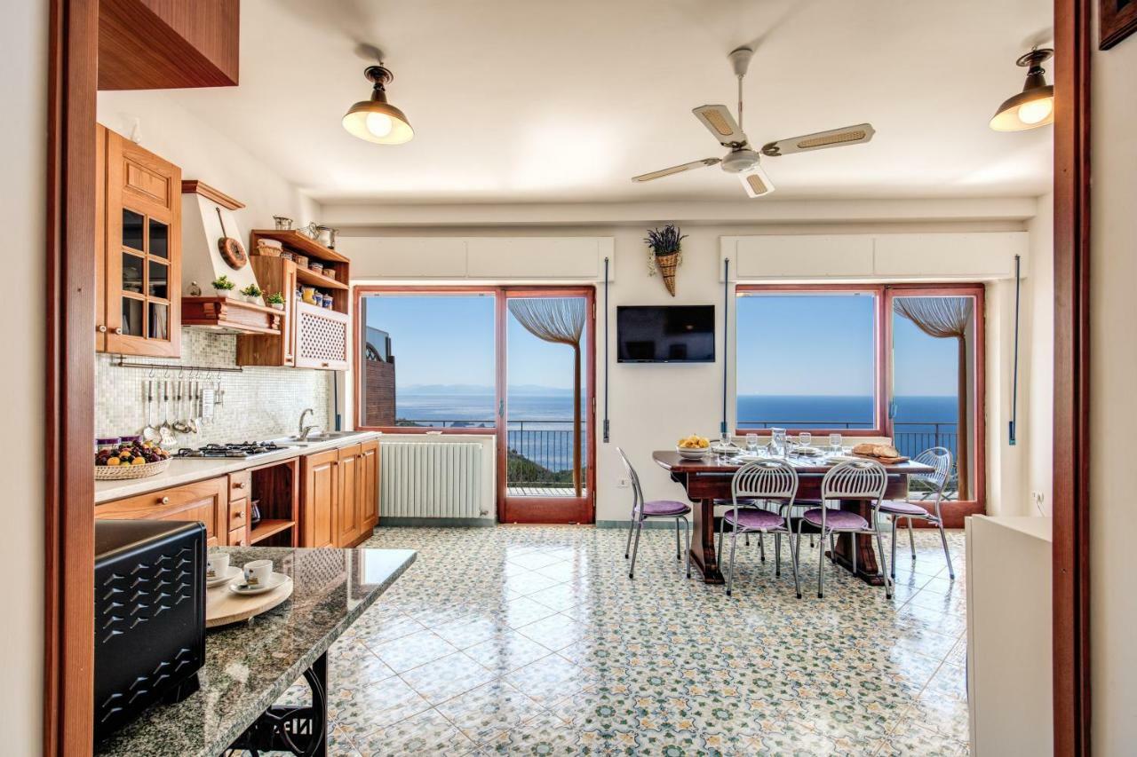 Geca'S House - Panoramic Sea View Studio Massa Lubrense Bagian luar foto